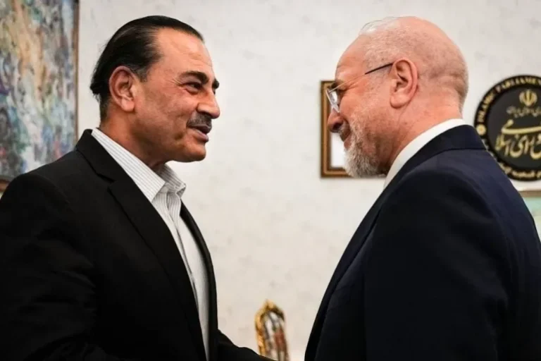 Pakistani Army Chief Asim Munir Seeks to Revive Iran-US Peace Negotiations