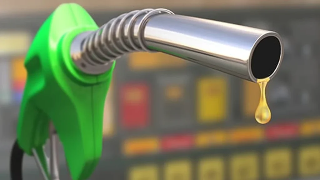 Global Crude Oil Prices Dip Below $80 Amid Hopes for Hormuz Strait Stability
