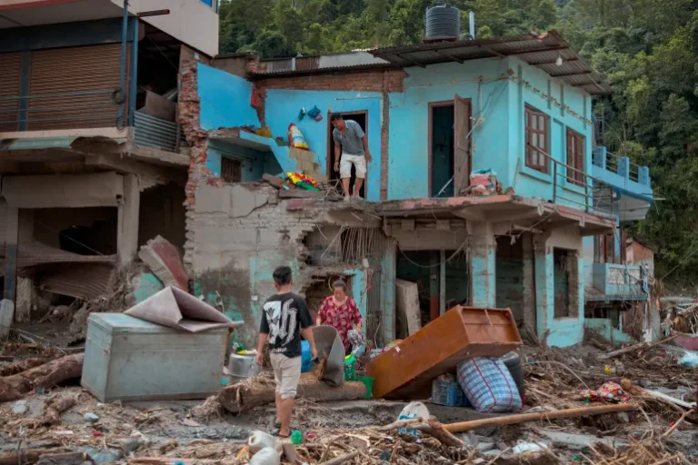 Nepal-China Border Flood Crisis: Death Toll Nears 800 With Over 3,000 Missing