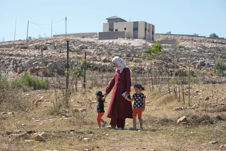 New Israeli Military Roadblocks Formalize Siege of Palestinian Homes in Qusra