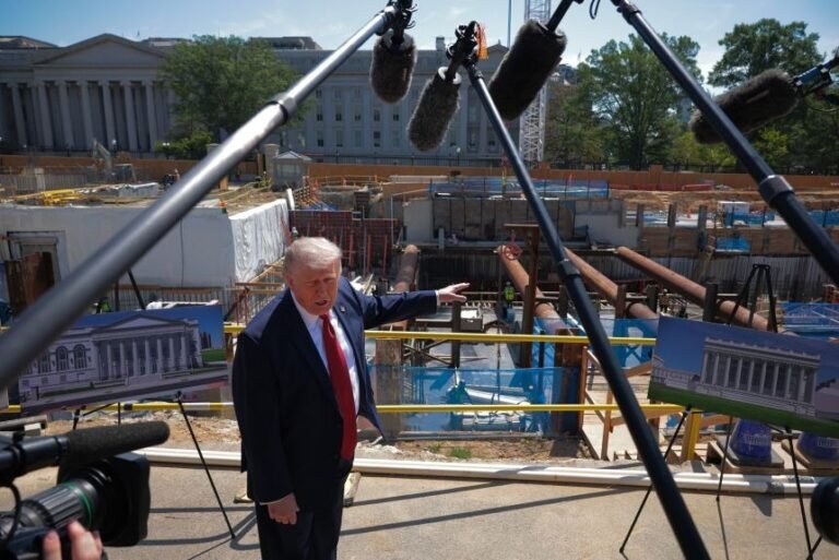 Trump Appeals to Supreme Court to Resume $400 Million White House Ballroom Construction