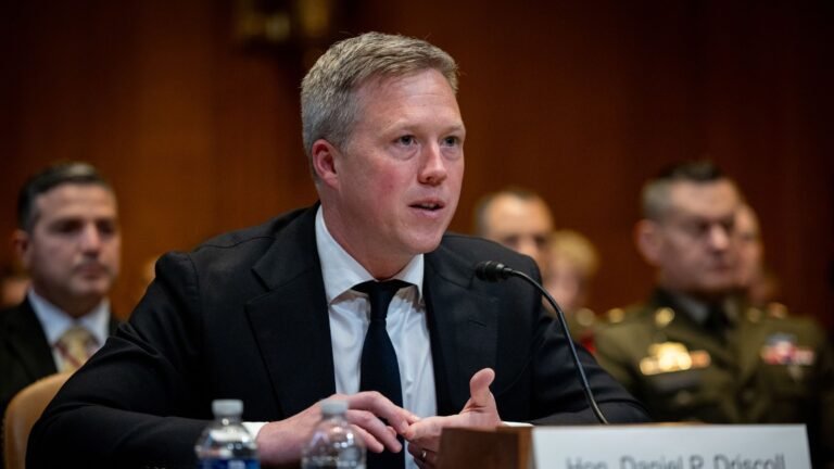 Army Secretary Dan Driscoll Resigns Amid Persistent Friction with Defense Chief Pete Hegseth