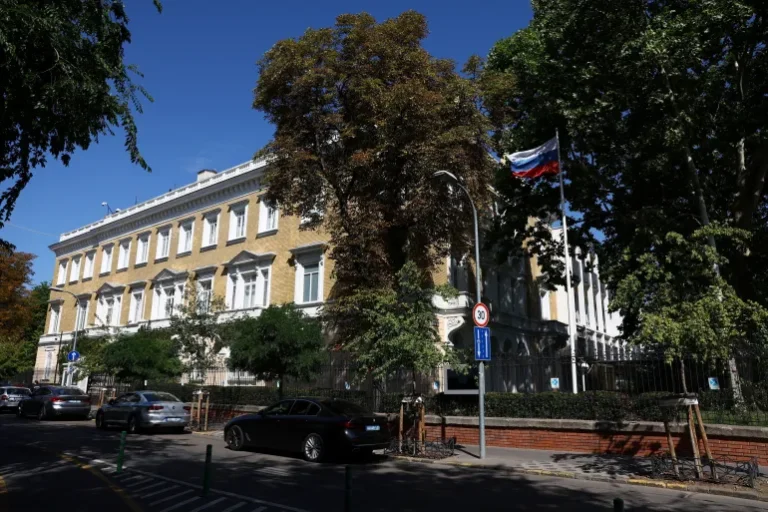 Hungary expels 10 Russian diplomats; Moscow threatens retaliation