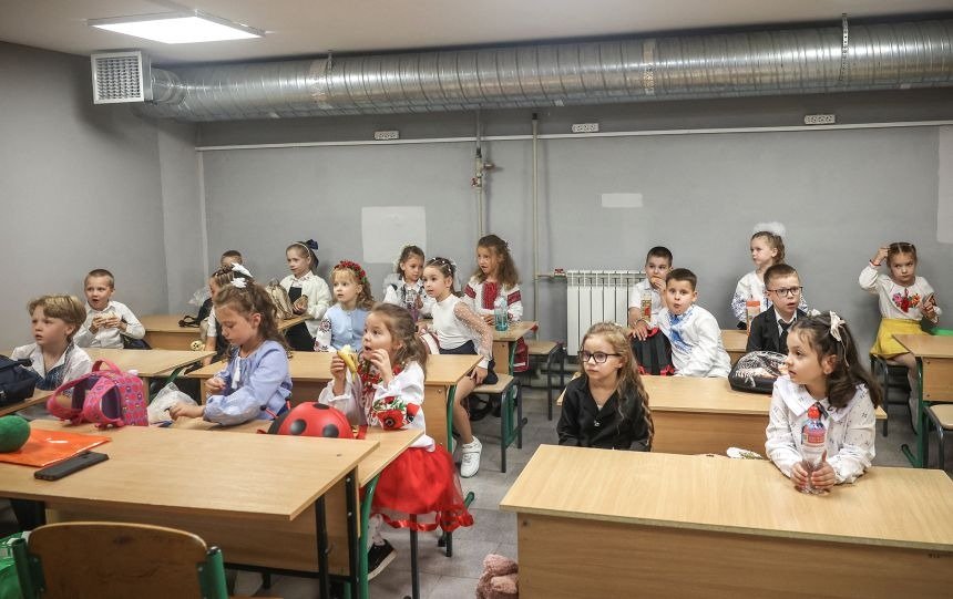 Ukrainian Students Begin Academic Year Amid Sustained Aerial Attacks