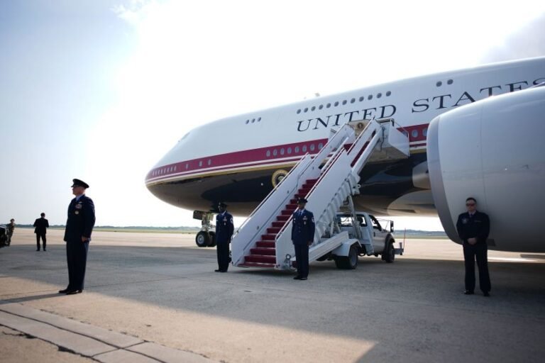 White House Blocks Politico Reporter From Air Force One