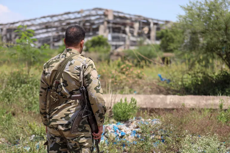 Yemen Forces Target Houthis in Bab al-Mandeb Counteroffensive