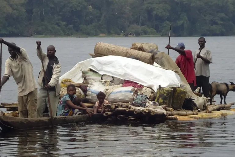 Congo River Boat Collision Leaves 30 Dead and Dozens